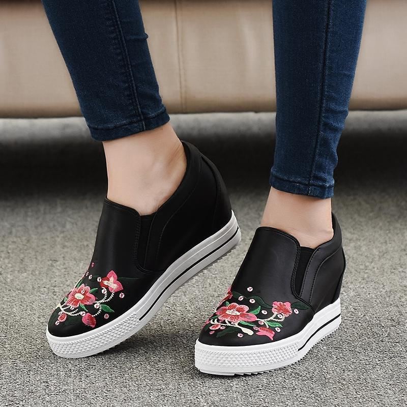 National Tjock Bottom Brodery Flower Flat Retro Fritidsskor