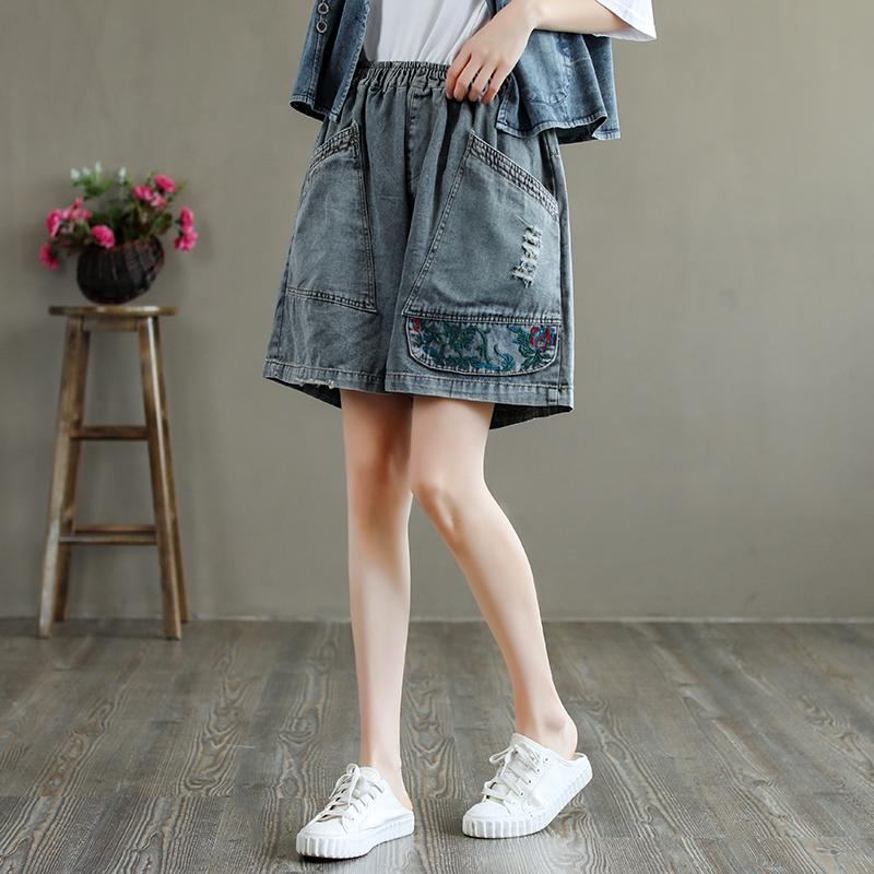 Plus Size Ripped Loose Vintage Jeansshorts