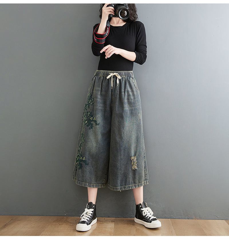 Spring Retro Brodery Floral Ripped Loose Jeans